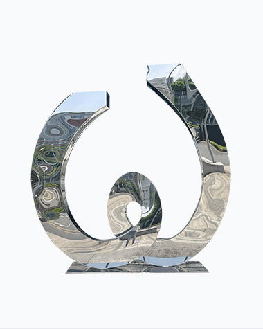 Creative Steel  C Letter Sculpture For Garden